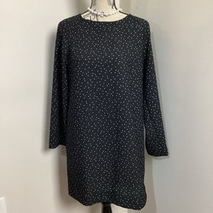 .086 H&M Women’s Black White Polkadot Round Neck Mini Straight Dress